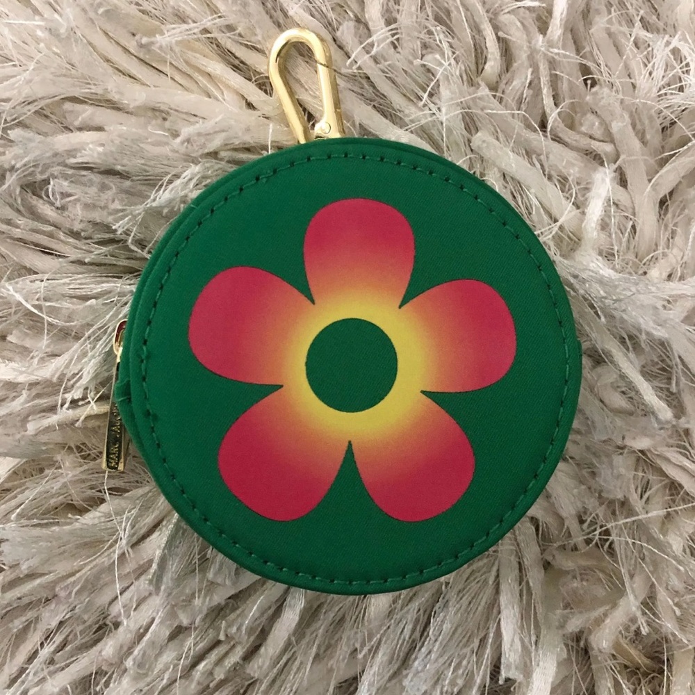 Marc Jacobs Daisy Wild Green Coin Purse Gold Keychain